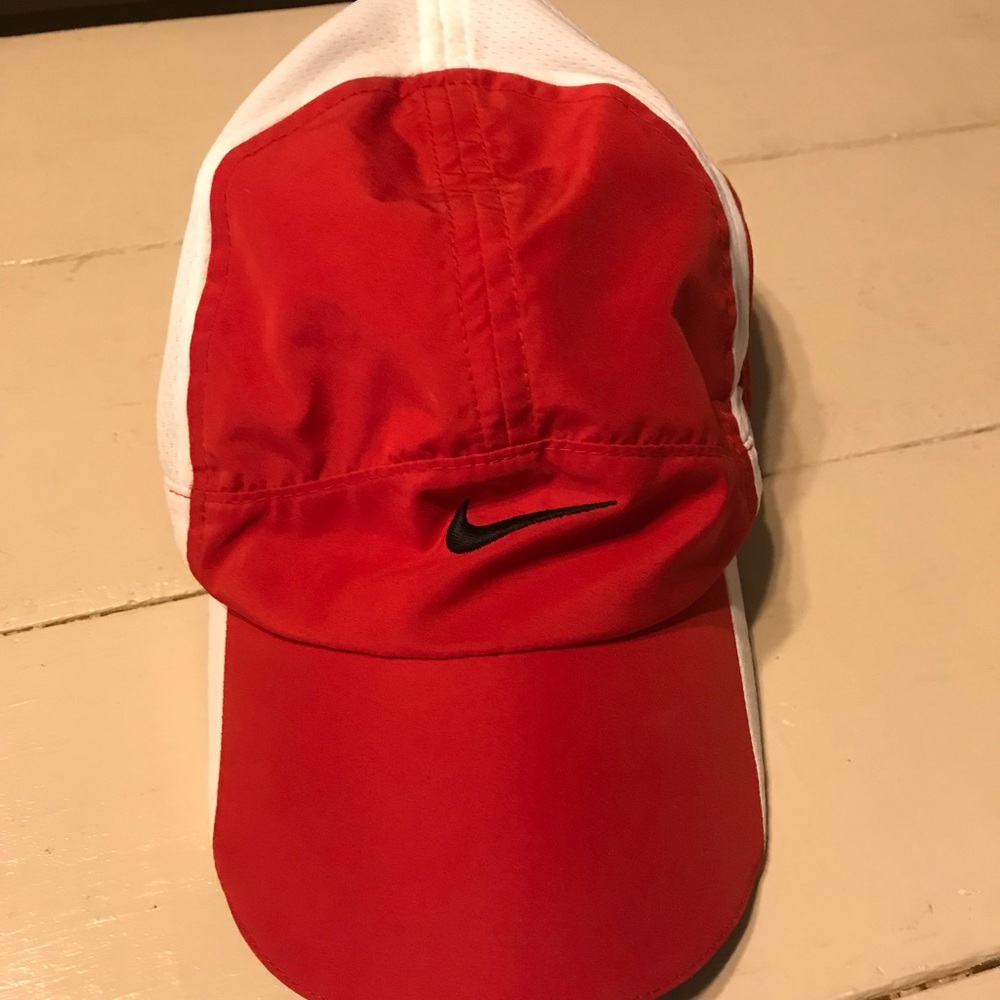 Nike running hat